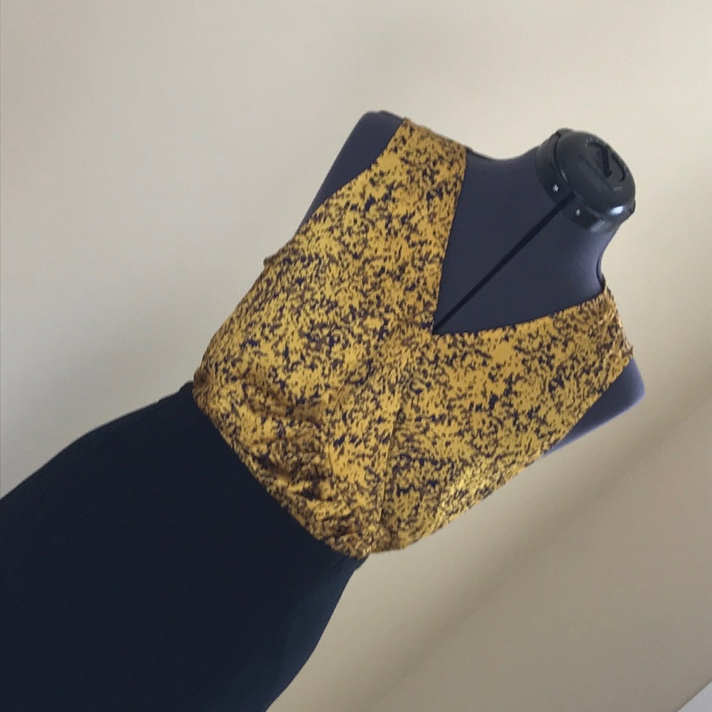 The Limited Women’s Tank Top. Size Large